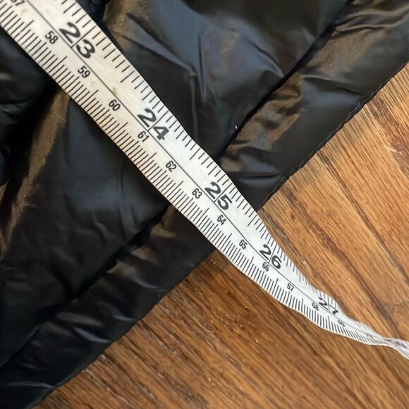 Bcbg black feather free quilted puffer jacket size small - Picture 6 of 13